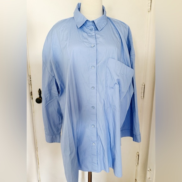 Banana Republic Tops - Banana Republic Oversized Light Blue Button Up Shirt